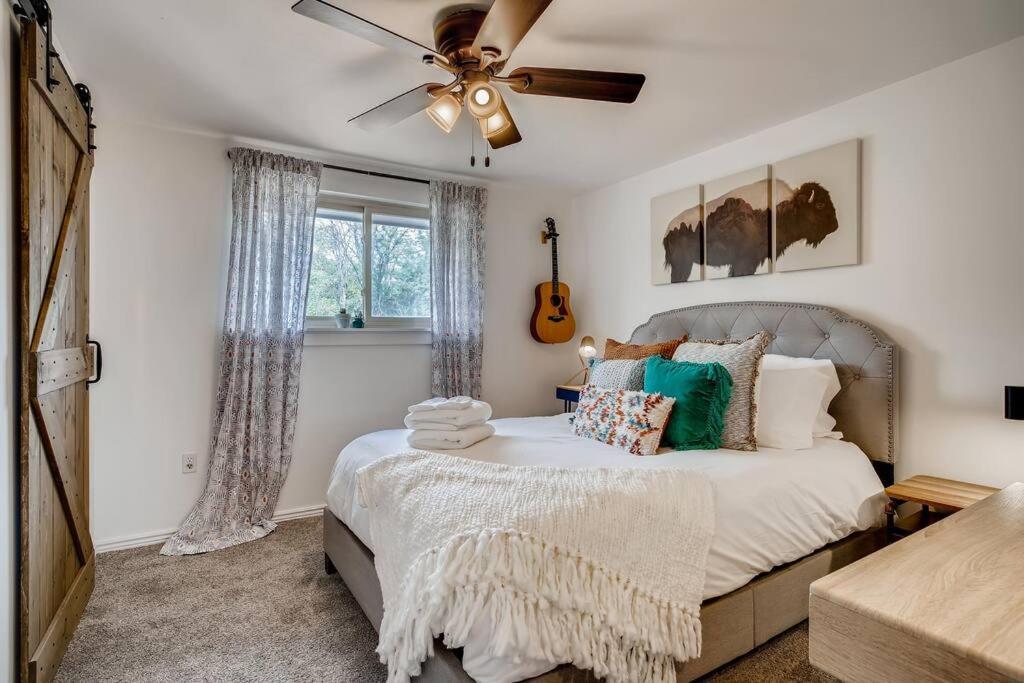 Family Townhome Near Mountains & Olde Town Arvada
